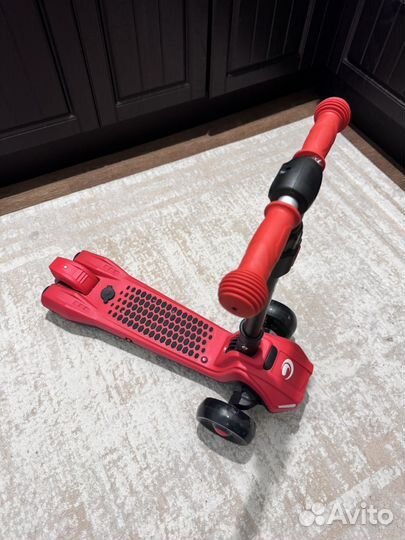 Самокат трехколесный kreiss новый