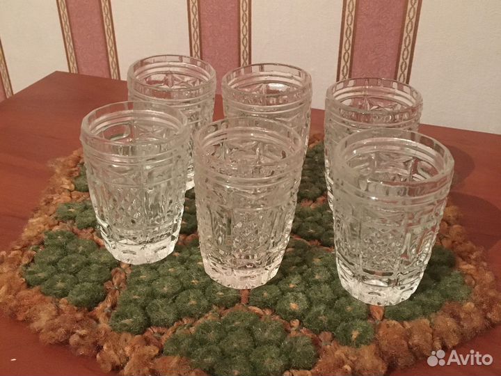 Хрустальные рюмки стопки