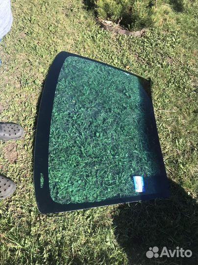 Заднее стекло toyota corolla 120