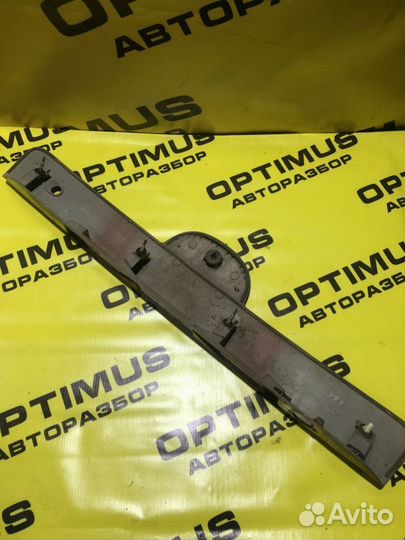 Накладка крышки багажника Mazda CX-7