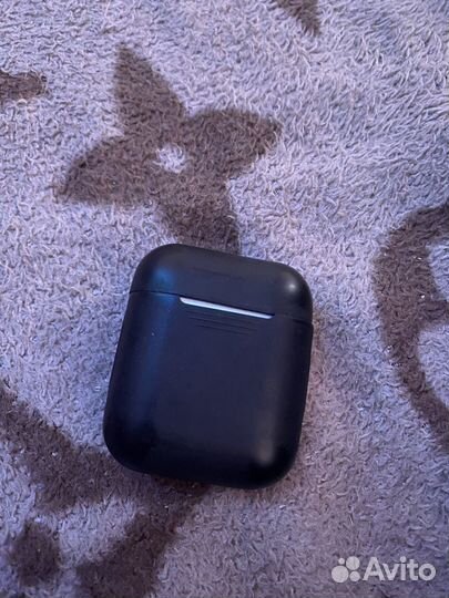 Беспроводные наушники apple airpods