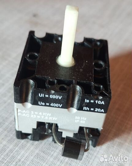 Переключатель кулачковый Legrand