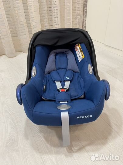 Детское автокресло от 0 maxi cosi