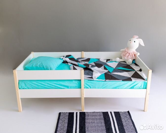 Кровать детская барни