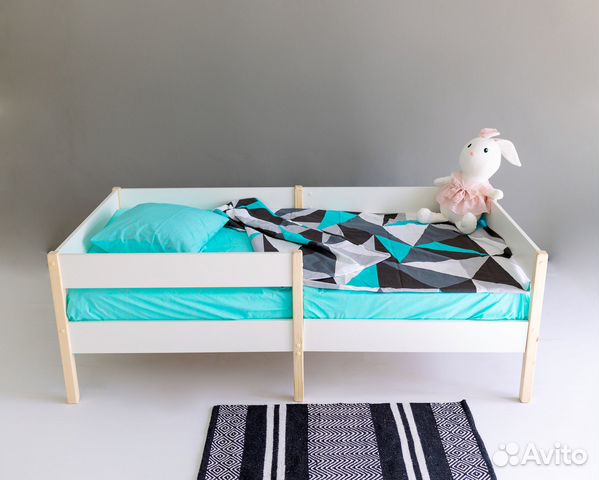 Кровать детская барни