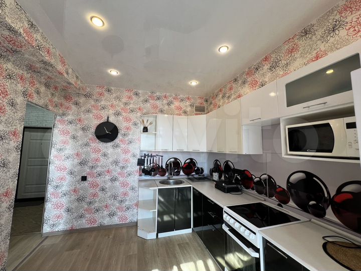 1-к. квартира, 37 м², 8/9 эт.