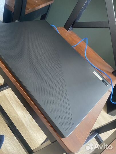 Asus ROG Zephyrus M16