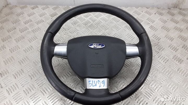 Рулевое колесо на Ford Focus 2