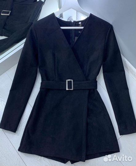 Комбинезон с шортами