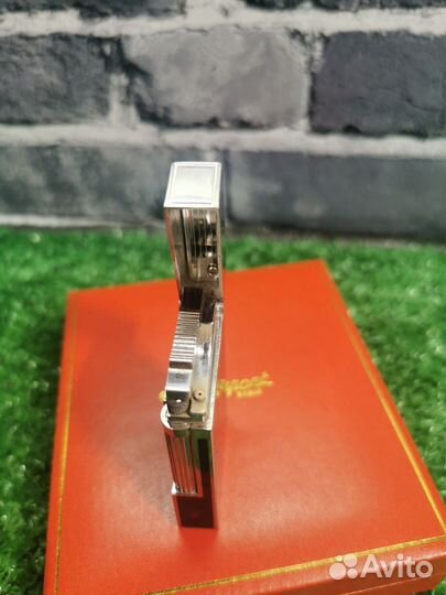 Зажигалка Dupont