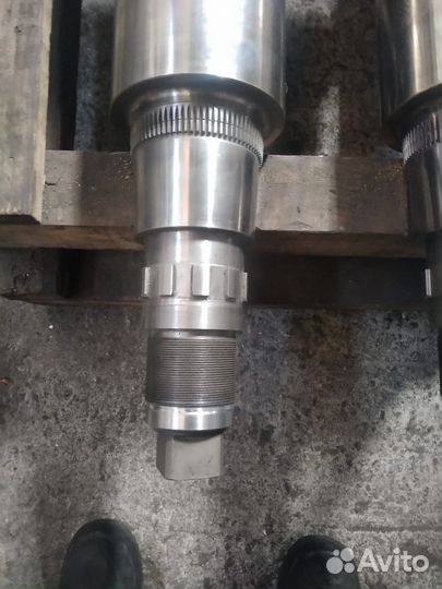 Передающий вал волочильного стана