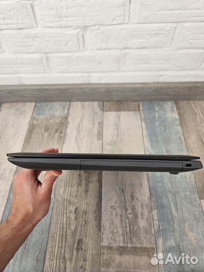 Ноутбук Lenovo IdeaPad 320 15isk