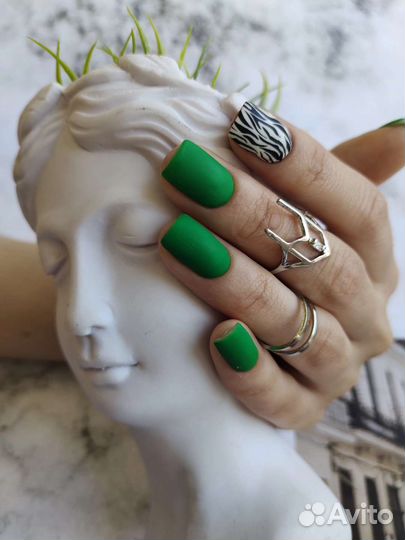 Наращивание ногтей/ маникюр с покрытием