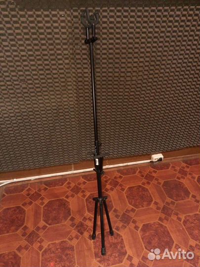 Стойки инструментальные, подставки,держатели