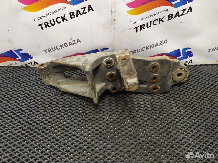 Кронштейн передней рессоры Daf CF