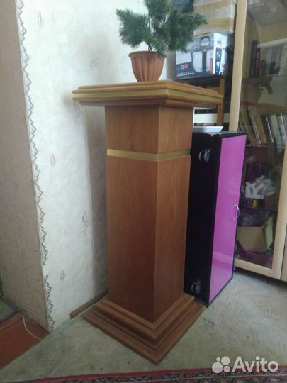 Колонна подставка