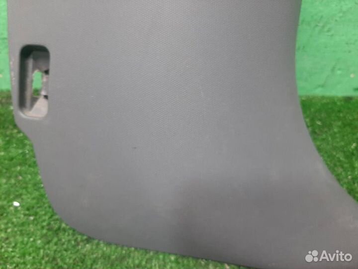 Накладка порога переднего правого внутри Toyota A