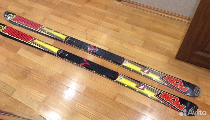 Горные лыжи Rossingol