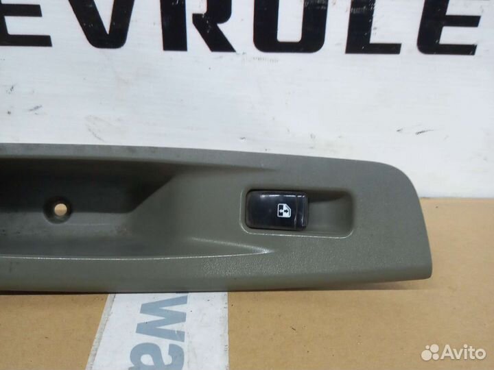 Кнопка заднего левого стеклоподъемника Лачетти