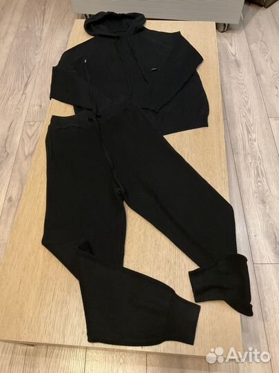 Новые Костюмы трикотажные с кашемиром