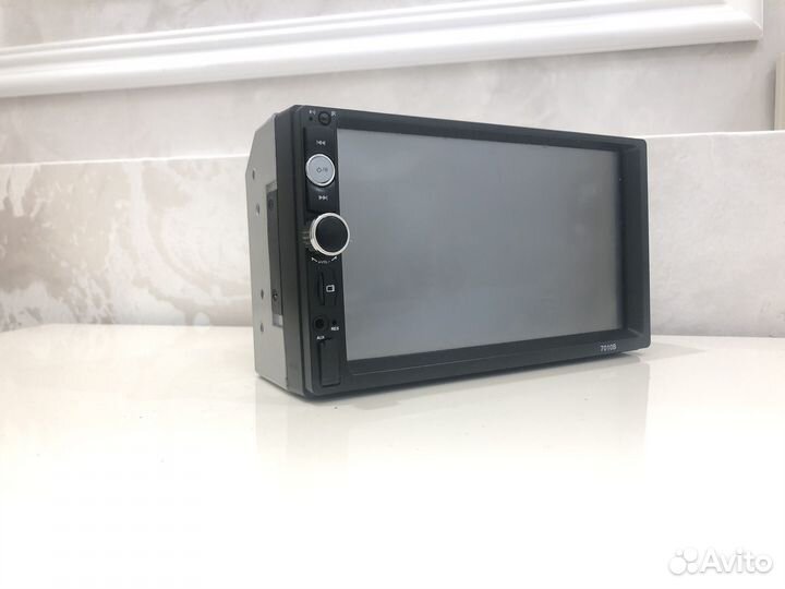 Машнитола 7010b