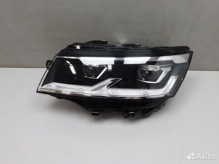 Фара левая Volkswagen California/Caravelle/Multiva