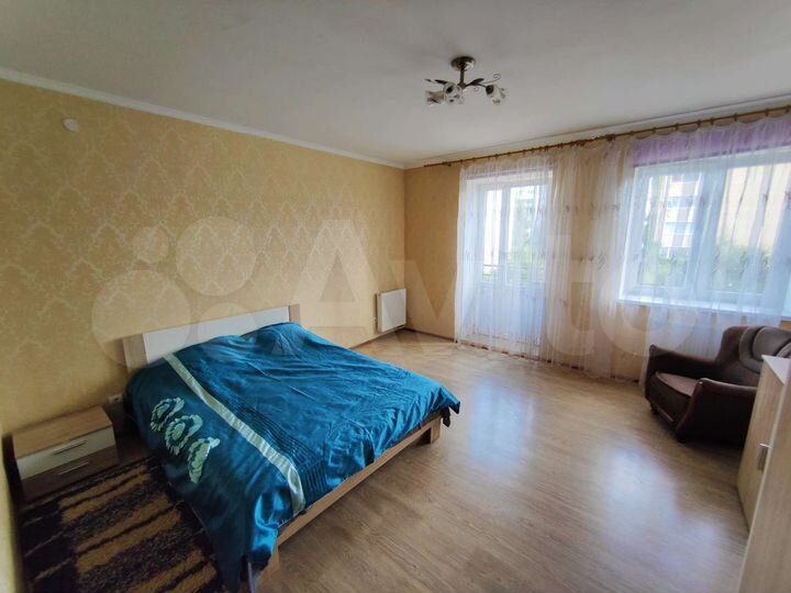 1-к. квартира, 43 м², 2/9 эт.