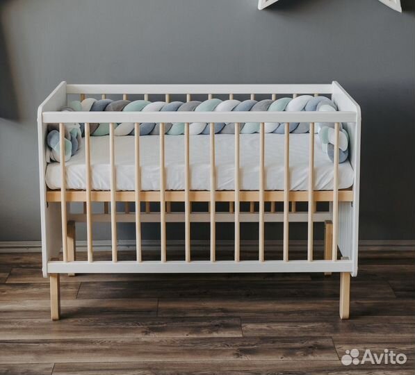 Кроватка для новорожденных