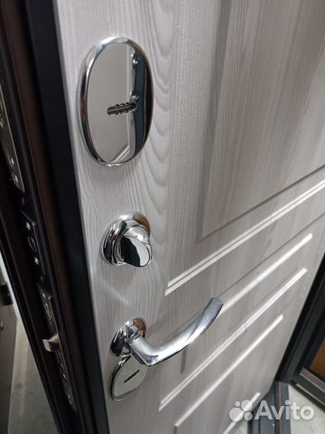 Дверь с терморазрывом Дверь в частный дом