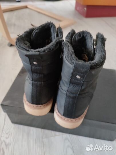 Ботинки женские зимние б/у р.38