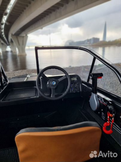 Лодка / Катер RiverBoat