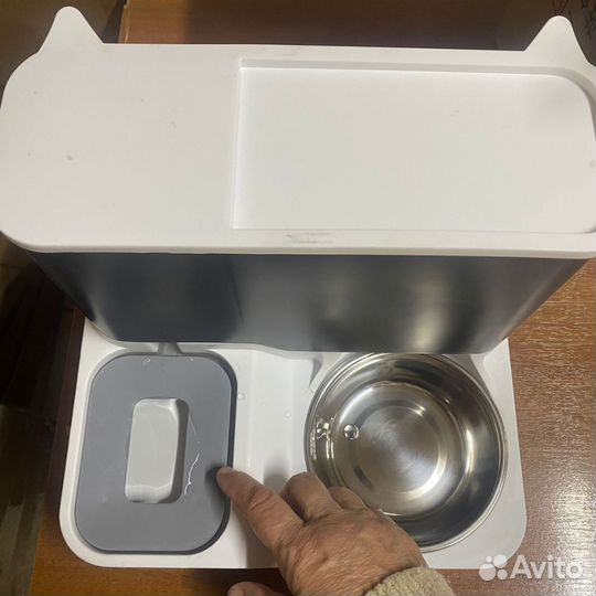 Автокормушка - поилка механическая д/кошек и собак