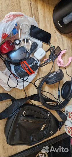 Компьютерные мышки наушники и тд