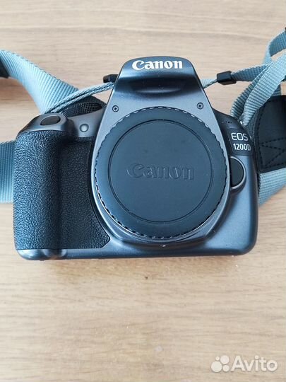 Фотоаппарат Canon EOS 1200 D