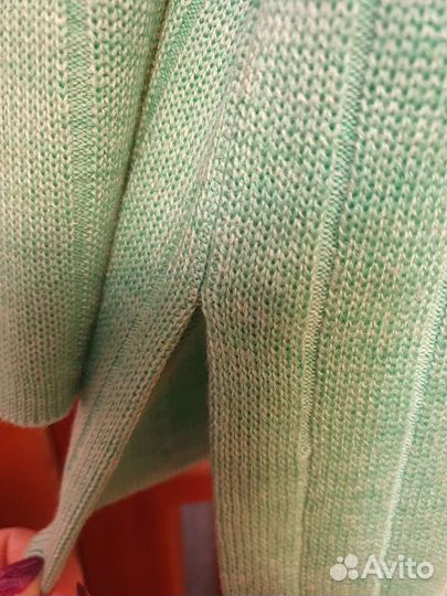 Свитер женский
