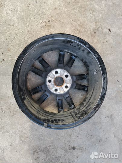 Диск колеса литой Toyota Camry V55 Restail R17