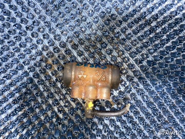 Цилиндр тормозной рабочий Mazda Demio