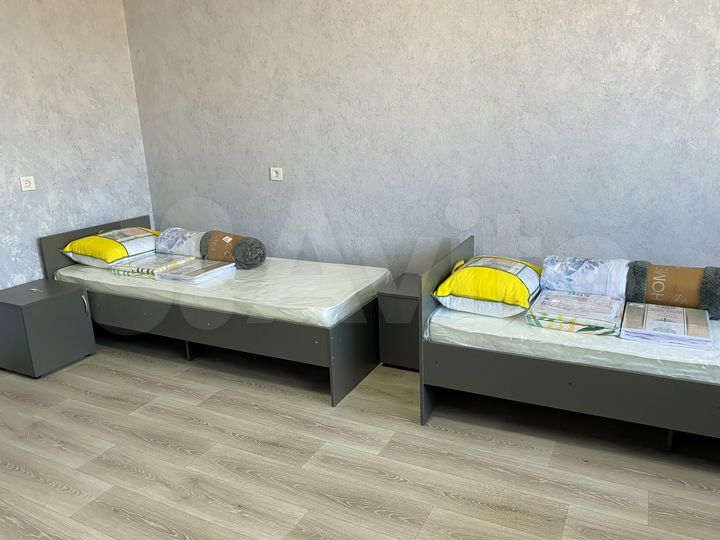 Комната 18 м² в 5-к., 2/2 эт.