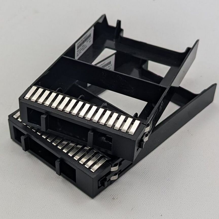 [SM17A06247] Заглушка 00wf660, Sm17a06247, 2.5"" (Sff), Sas, Sat