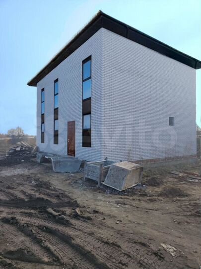 Дом 128 м² на участке 5 сот.