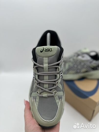 Кроссовки мужские asics
