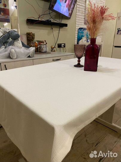 Скатерть новая