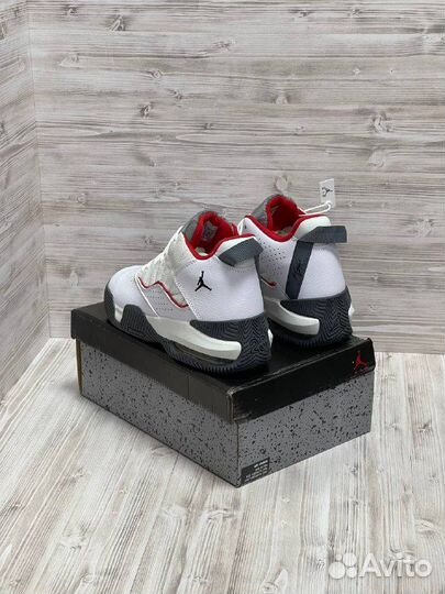 Кроссовки Air jordan 5 зимние с мехом