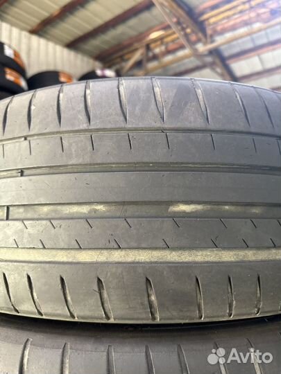 Michelin Pilot Sport 4 225/45 R19 98W