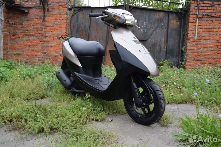 Скутер Suzuki Lets 2 в идеале без пробега по РФ
