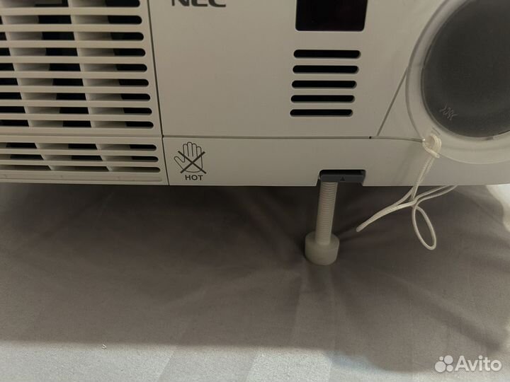 Проектор nec