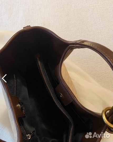 Сумка-тоут Chio2nd Senna Streamer с брелком Сатурн