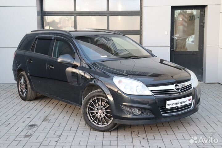 Opel Astra 1.8 AT, 2014, 131 348 км