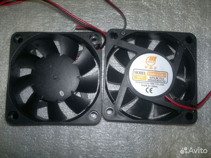 Вентилятор охлаждения (кулер ) 24V