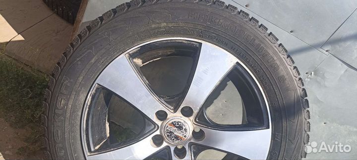 R16 Nokian Tyres Hakkapeliitta 5 205/60, PCD 5x105 DIA 56.6